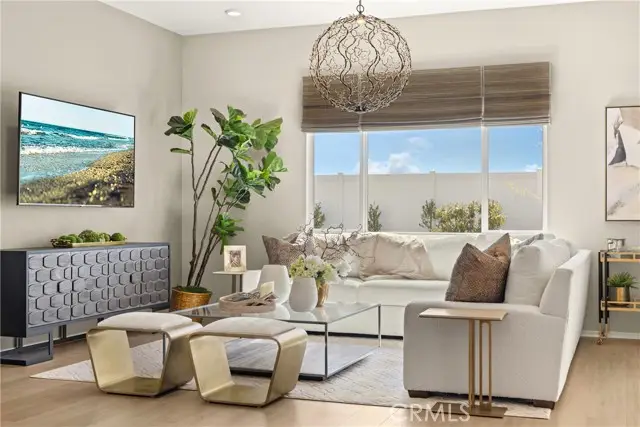 1577 E Houlguin Street, Lancaster, CA 93535 - Image #2