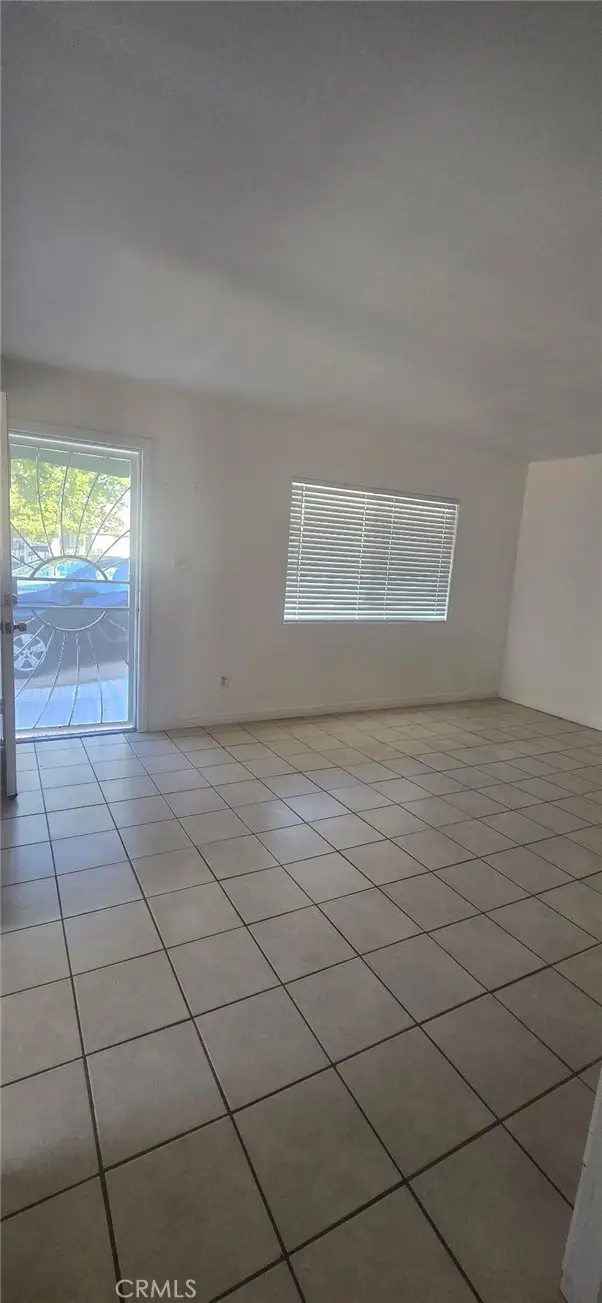 44043 Hoban Avenue, Lancaster, CA 93534 - Image #2