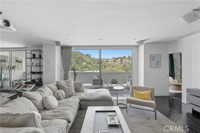 7250 Franklin Avenue #1203, Los Angeles, CA 90046 - Image #3