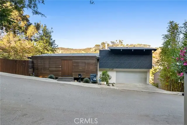 2522 Zorada Drive, Los Angeles, CA 90046 - Image #3