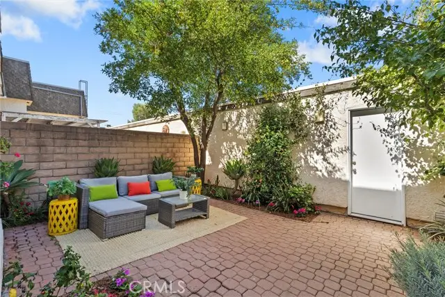 19041 Hamlin #5, Reseda, CA 91335 - Image #2