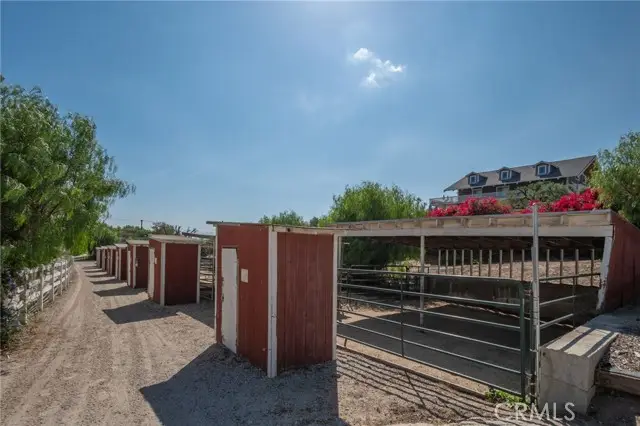 8451 Roseland Avenue, Moorpark, CA 93021 - Image #3