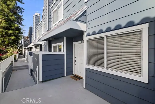 4511 Murietta Avenue #8, Sherman Oaks, CA 91423 - Image #3