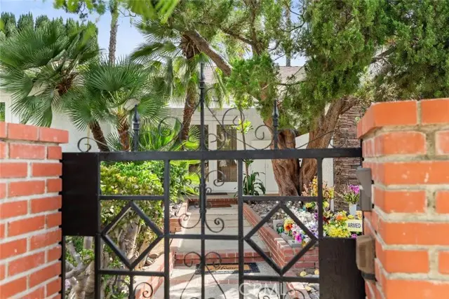 11372 Gaynor Avenue, Granada Hills, CA 91344 - Image #3