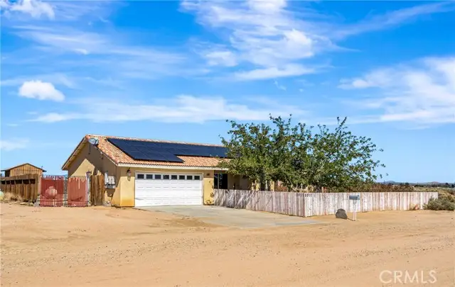 9011 Viburnum, California City, CA 93505 - Image #3