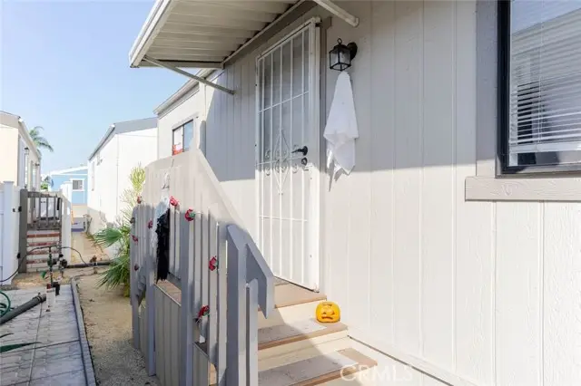 7560 Woodman Place #65, Van Nuys, CA 91405 - Image #2