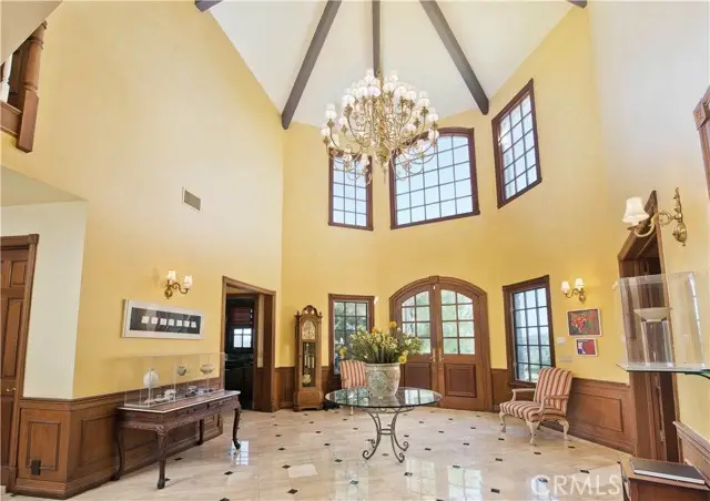 3155 Stone Oak Drive, Los Angeles, CA 90049 - Image #2