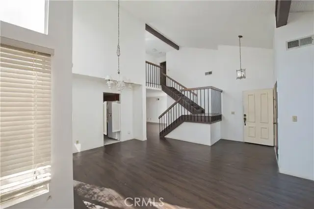 816 Pamela Wood, Thousand Oaks, CA 91320 - Image #3