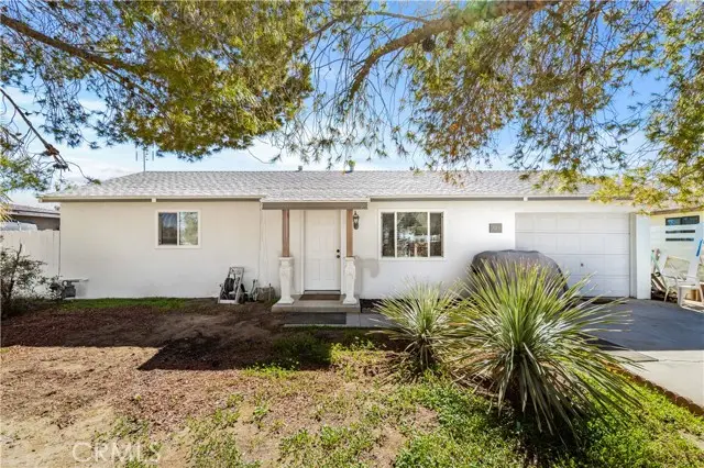 225 W French Avenue, Ridgecrest, CA 93555 - Image #1