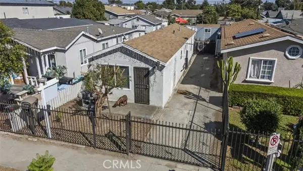 10618 Grape St, Los Angeles, CA 90002