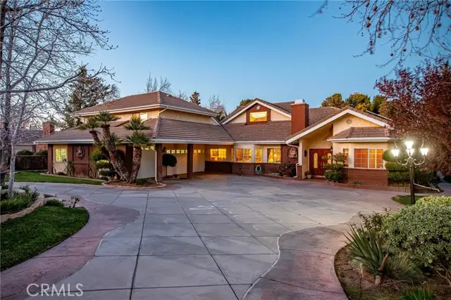 41504 Mission Drive, Palmdale, CA 93551 - Image #3