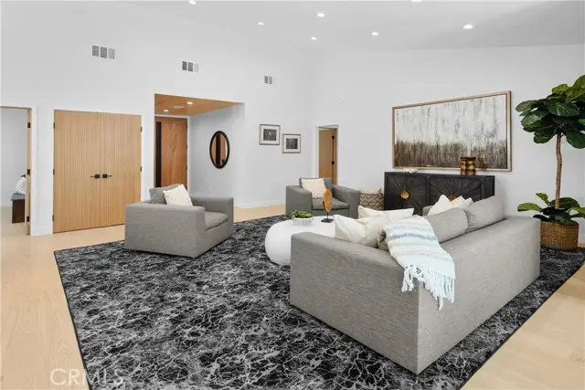 5711 Ostrom, Encino, CA 91316 - Image #2