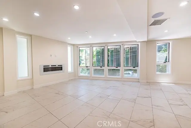 1516 N Beverly Glen Boulevard, Los Angeles, CA 90077 - Image #2