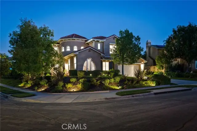890 Lindamere, Simi Valley, CA 93065 - Image #1