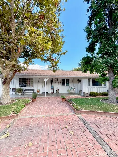 24106 Cross, Newhall (santa Clarita), CA 91321