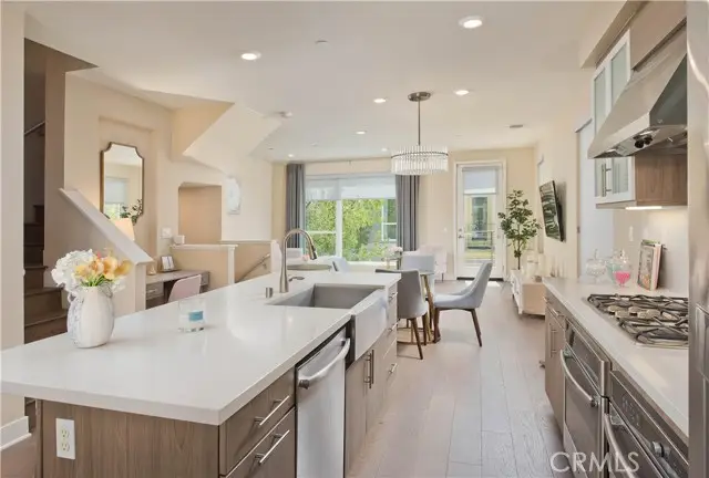 6749 W Gill, Los Angeles, CA 90068 - Image #1