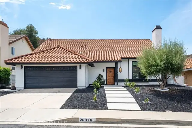 20376 Lisa Gail, Santa Clarita, CA 91350 - Image #2