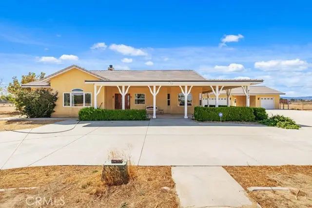 8320 W Avenue D10, Lancaster, CA 93536 - #1