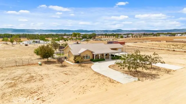 8320 W Avenue D10, Lancaster, CA 93536 - #3