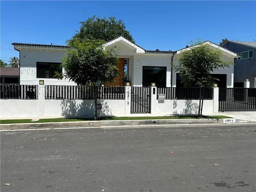 12815 Martha, Valley Village, CA 91607 - Image #2