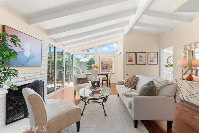 11218 Orion Avenue, San Fernando, CA 91345 - Image #1