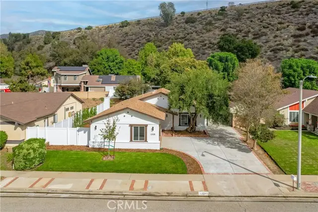 2108 Ardenwood, Simi Valley, CA 93063 - Image #1