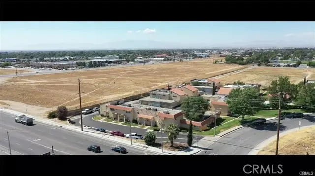 43627 Stanridge, Lancaster, CA 93535 - Image #2