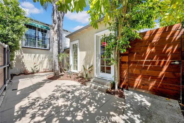 3374 Floyd, Los Angeles, CA 90068 - Image #3