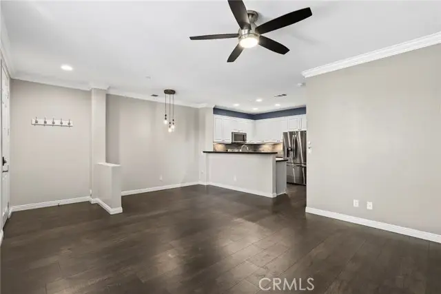 24088 Avocado Lane, Valencia, CA 91354 - Image #3