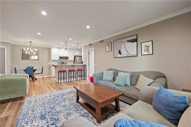 23515 Lyons #225, Santa Clarita, CA 91355 - Image #3