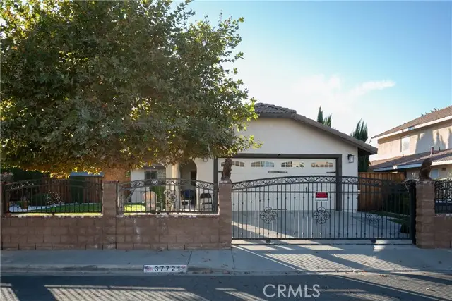37721 Amber Ln, Palmdale, CA 93550 - Image #2