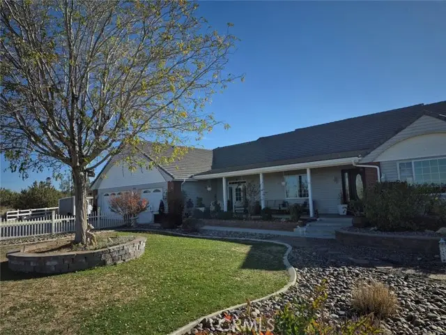 9968 Silver Rock Road, Pinon Hills, CA 92372 - Image #1