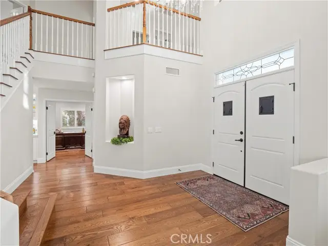 15345 Michael Crest, Canyon Country, CA 91387 - Image #2