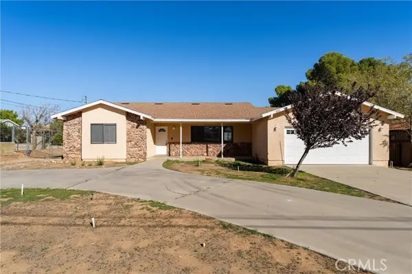 4541 W Avenue L2, Lancaster, CA 93536