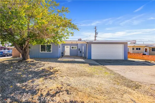 1004 W J14, Lancaster, CA 93554