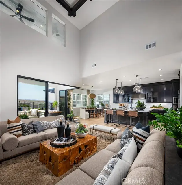 27538 Juniper Lane, Valencia, CA 91381 - Image #3