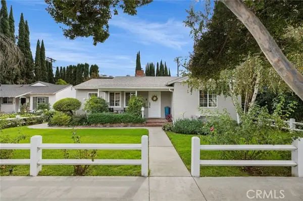 16600 Gilmore Street, Los Angeles, CA 91406