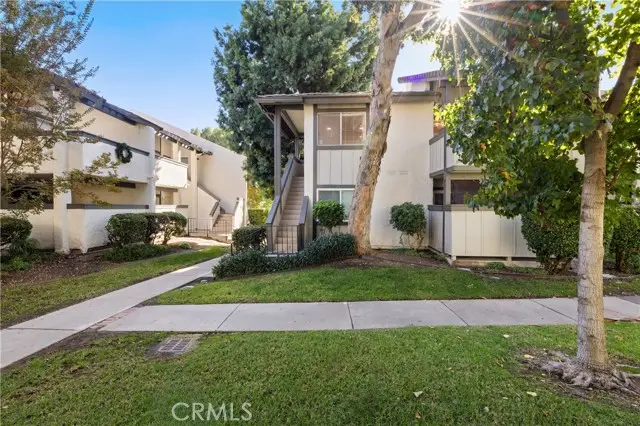 1346 E Hillcrest Drive #49, Thousand Oaks, CA 91362 - Image #2