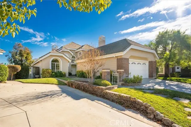 26008 Lucerne Court, Santa Clarita, CA 91355 - Image #2