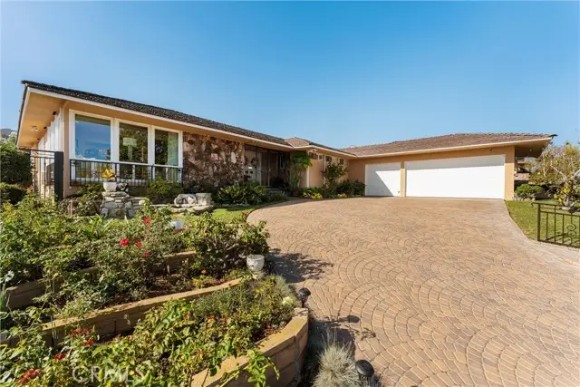 4845 Parkglen, View Park Windsor Hills, CA 90043 - Image #3