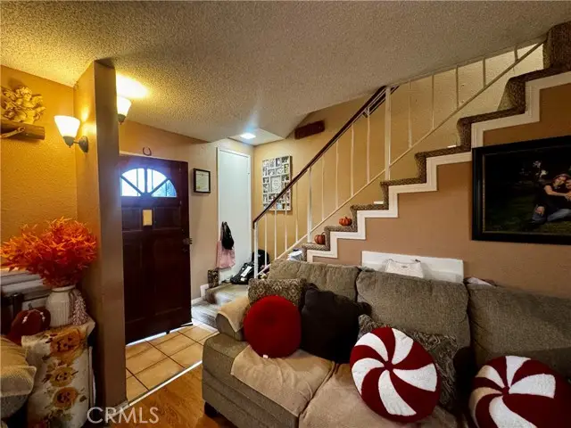 14924 Nordhoff #3, San Fernando Valley, CA 91343 - Image #2