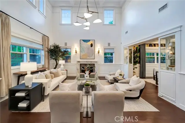 4821 Oak Park, Encino, CA 91316 - Image #2