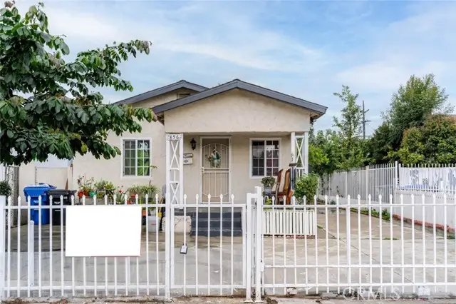 856 W 73rd Street, Los Angeles, CA 90044 - Image #3