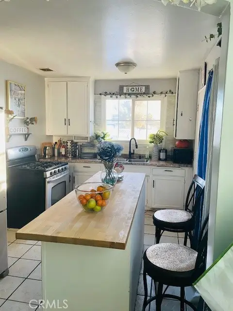 44329 3rd, Lancaster, CA 93535 - Image #2