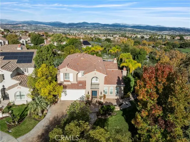 26101 Knoll Court, Stevenson Ranch, CA 91381 - Image #2