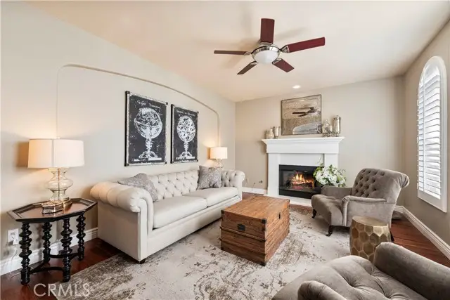 26101 Knoll Court, Stevenson Ranch, CA 91381 - Image #3