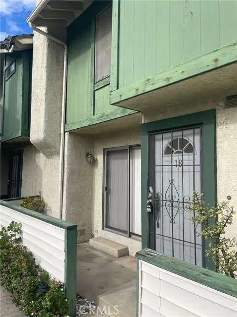 9740 Sepulveda Boulevard #18, North Hills (los Angeles), CA 91343