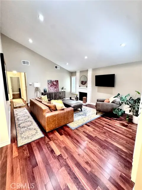 16255 Devonshire #7, San Fernando Valley, CA 91344 - Image #2