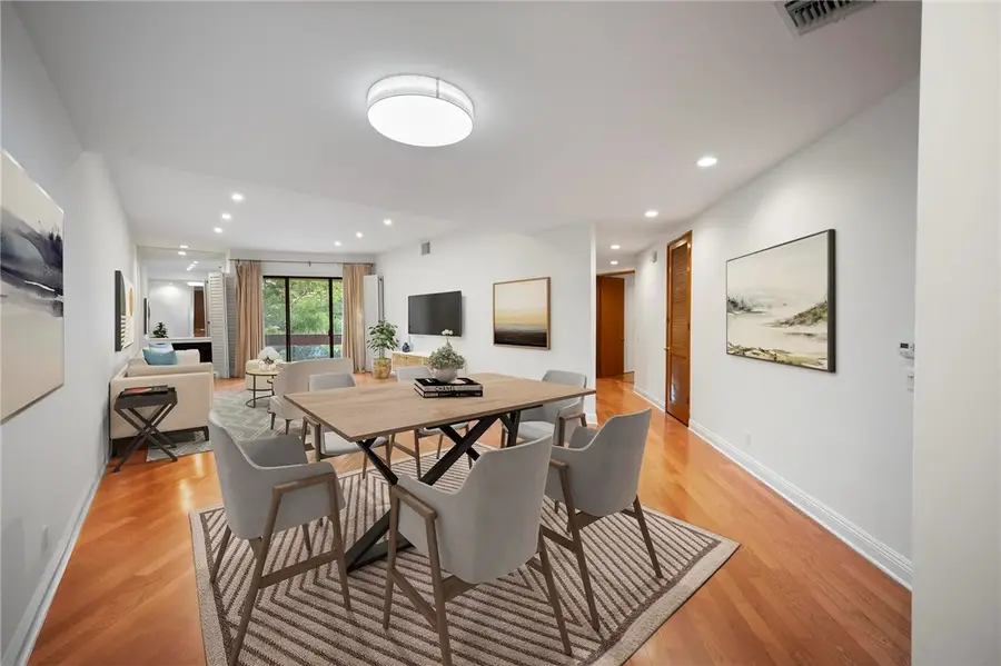 750 S Bundy #108, Los Angeles, CA 90049 - #3