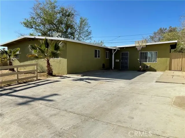 719 W Avenue H13, Lancaster, CA 93534 - Image #2